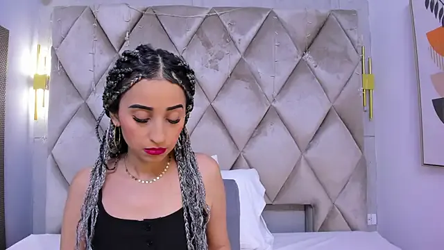 violett_rabbit_ from StripChat