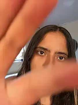 ViolettaSummer from StripChat is Freechat