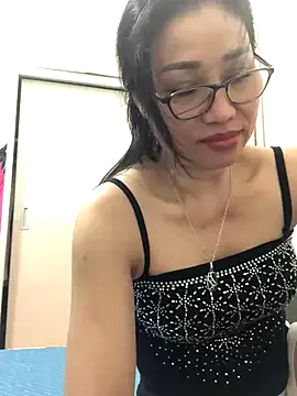 Vitamin_sexy from StripChat is Freechat
