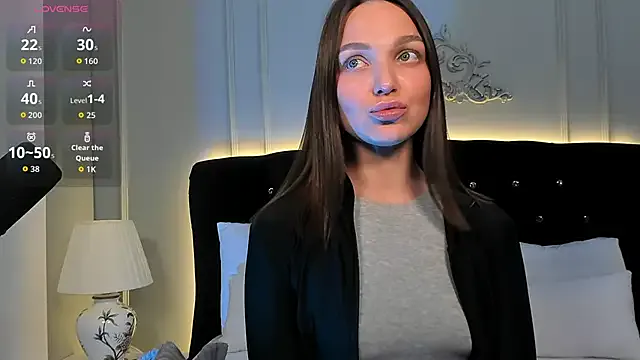 Vivian_Vance from StripChat