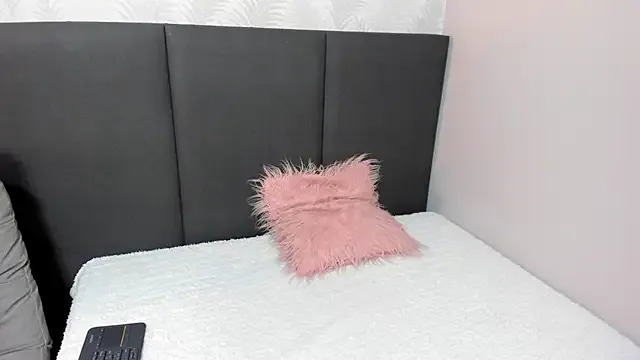 VivianSantana1 from StripChat