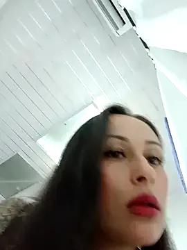 vsusanaper from StripChat is Freechat