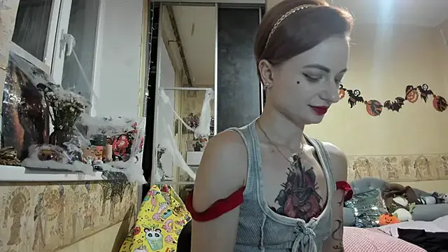 WatsonMi from StripChat is Freechat