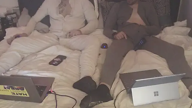 weknowourworth6999 from StripChat is Freechat