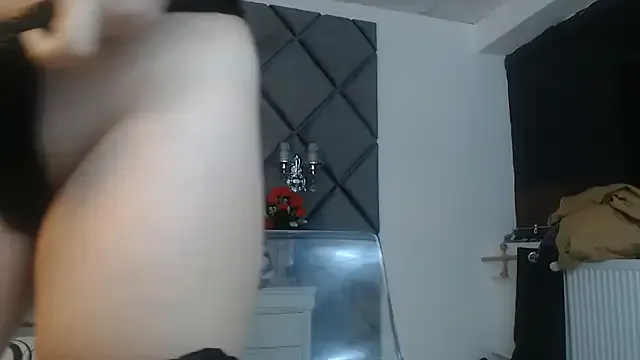 WendyChantal from StripChat is Freechat