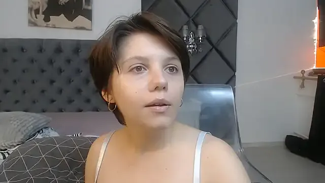 WendyChantal from StripChat is Freechat