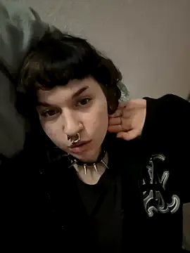 whitebunny88 from StripChat is Freechat