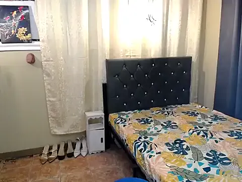 Wildasian69couplexxx from StripChat is Freechat