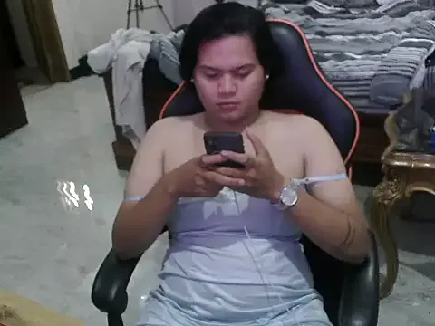 wildsnake_zoe from StripChat is Freechat