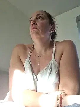 Wisie_Cutie from StripChat