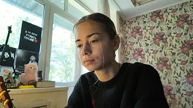 Witching_Moon from StripChat is Freechat