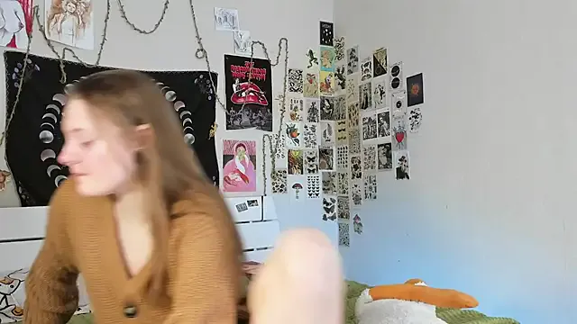 Girls: try live performances with matured performers, from dancing to quirks, in a variety of beautiful sex cams.