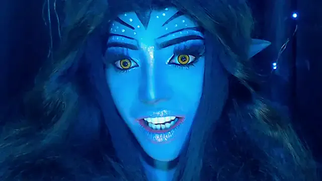 xBLUE_GODDESS from StripChat is Freechat