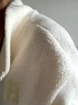 Xiiuuff18 from StripChat