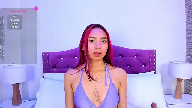 Girls: try live performances with matured performers, from dancing to quirks, in a variety of beautiful sex cams.