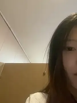 Xixi_28 from StripChat