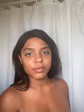 xoeewinters from StripChat is Freechat