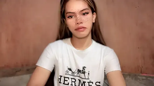 xqueensatisfaction69x from StripChat is Freechat