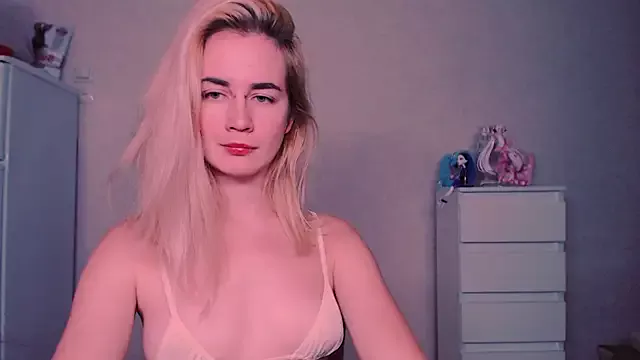 Xxxcharismaaa from StripChat