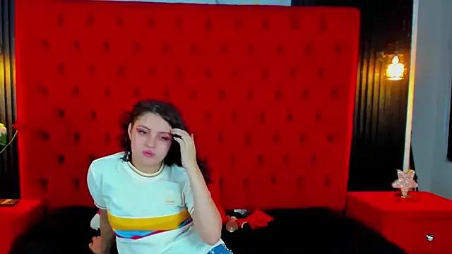 Xzatella from StripChat is Freechat