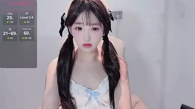 Yaiyigirl from StripChat is Freechat