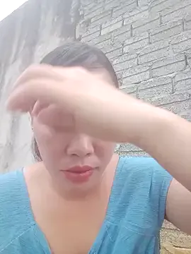 yangyo from StripChat is Freechat