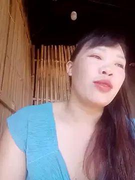 yangyo from StripChat is Freechat