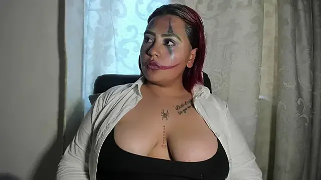 Yara_flame from StripChat is Freechat