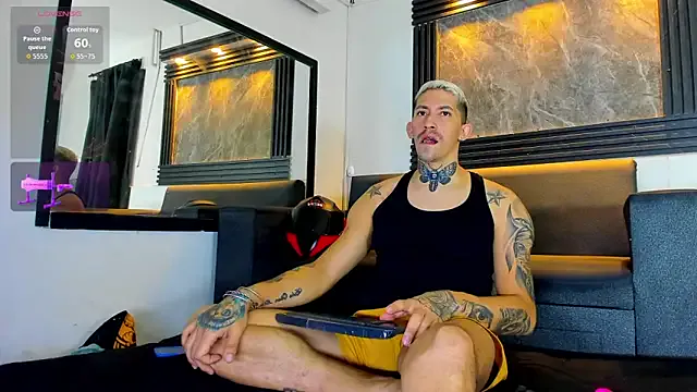 Girls: try live performances with matured performers, from dancing to quirks, in a variety of beautiful sex cams.