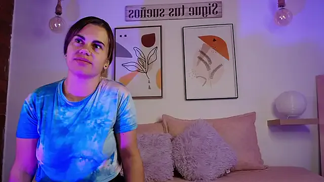 yeimi_eclipse from StripChat is Freechat