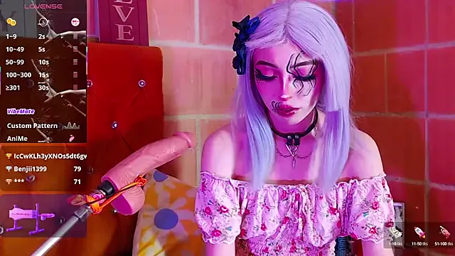 Girls: try live performances with matured performers, from dancing to quirks, in a variety of beautiful sex cams.