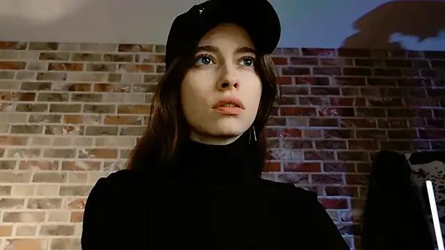 Yoka_paradoXXX from StripChat is Freechat