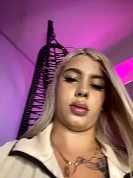 YouCandiSumisa from StripChat is Freechat