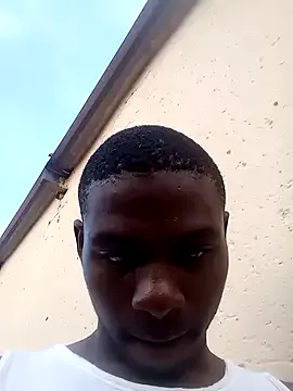 younggblackkCOCK19 from StripChat is Freechat