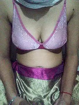 YOUR_GIRLFRND from StripChat is Freechat