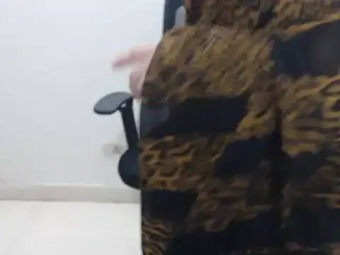 your_lena from StripChat is Freechat