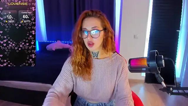 your_tora from StripChat is Freechat