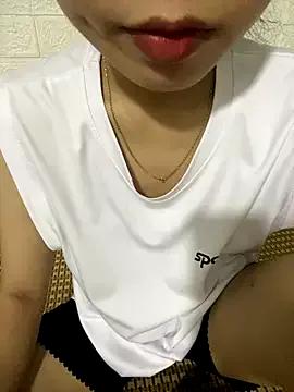 Yourbaby_24 from StripChat is Freechat