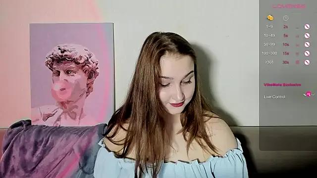 yourlexie from StripChat is Freechat