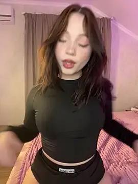 YourLittleDevil from StripChat is Freechat