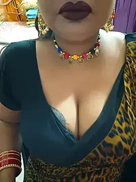YR-SHIVANI from StripChat is Freechat