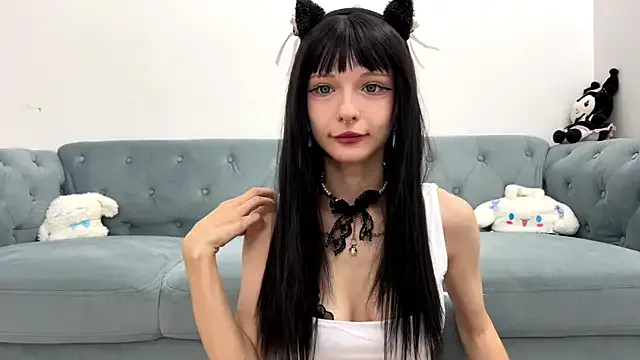 YunaBlossomy from StripChat is Freechat