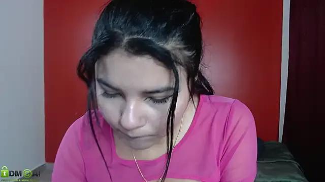 zahira_lenox01 from StripChat is Freechat
