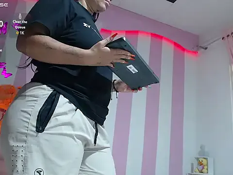 Zaleya_mateus from StripChat