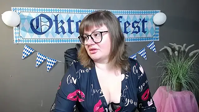 ZannaDreil from StripChat