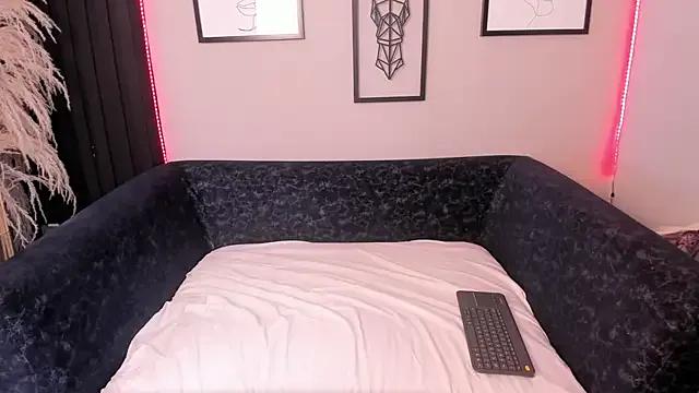 Zasha_Mar from StripChat is Freechat