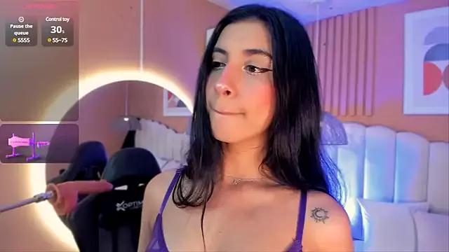 Girls: try live performances with matured performers, from dancing to quirks, in a variety of beautiful sex cams.