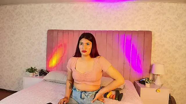 ZiaStorm from StripChat is Freechat