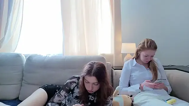 ZinaSteidinger from StripChat is Freechat