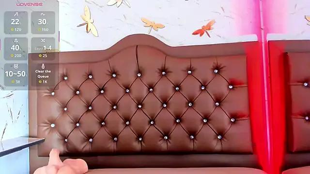 Girls: try live performances with matured performers, from dancing to quirks, in a variety of beautiful sex cams.